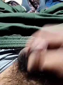 Snapshot of Aaia93 chatting on 18, 12, 2025 Aaia93 online show from 18, 12, 2025