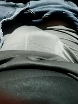 Snapshot of Aaia93 chatting on 13, 3, 2026 Aaia93 online show from 13, 3, 2026