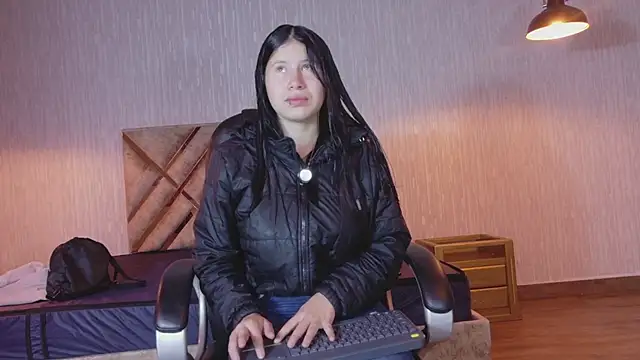 Olivia11  online show from 23, 2, 2026