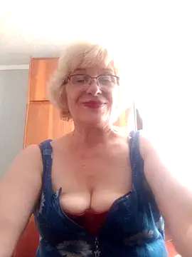 52MiaLove02 online show from 10, 7, 2026