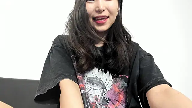 Snapshot of Soyun_Mia chatting on 28, 11, 2025 Soyun Mia online show from 28, 11, 2025