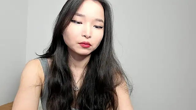 Snapshot of Soyun_Mia chatting on 10, 3, 2026 Soyun Mia online show from 10, 3, 2026