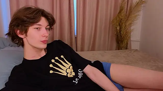 Snapshot of _Den1s_ chatting on 8, 2, 2026 Den1s online show from 8, 2, 2026