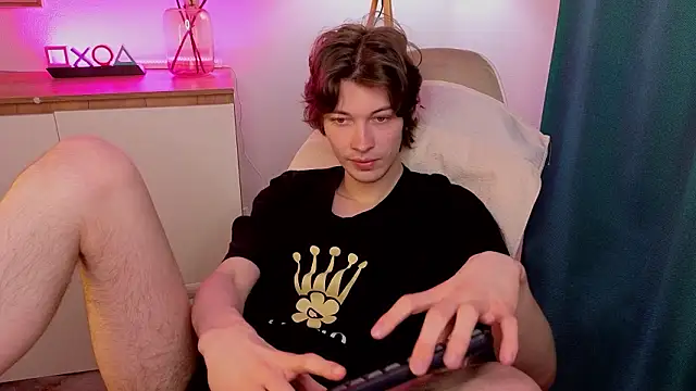 Snapshot of _Den1s_ chatting on 20, 2, 2026 Den1s online show from 20, 2, 2026