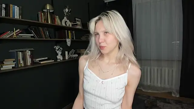 ErinBissonnette online show from 23, 4, 2026