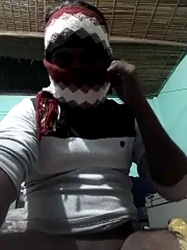 Snapshot of bappyandbanulove chatting on 4, 12, 2025 bappyandbanulove online show from 4, 12, 2025