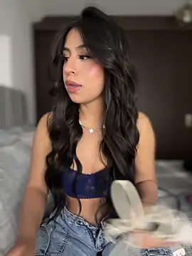 Snapshot of abbyhdk chatting on 23, 12, 2025 abbyhdk online show from 23, 12, 2025