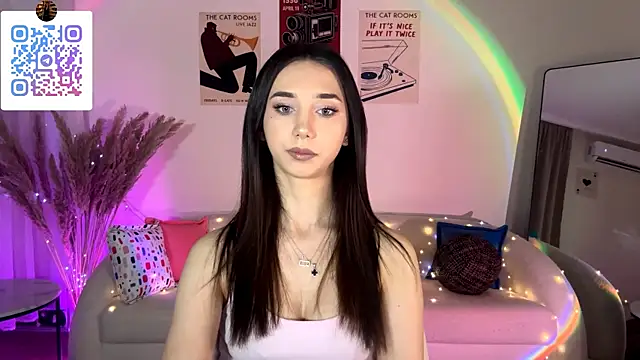 LinaMour online show from 27, 7, 2026