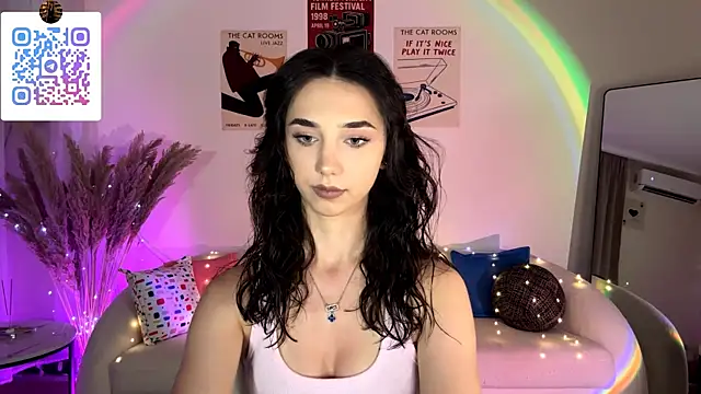 LinaMour online show from 8, 8, 2026