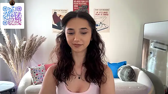 LinaMour online show from 9, 8, 2026
