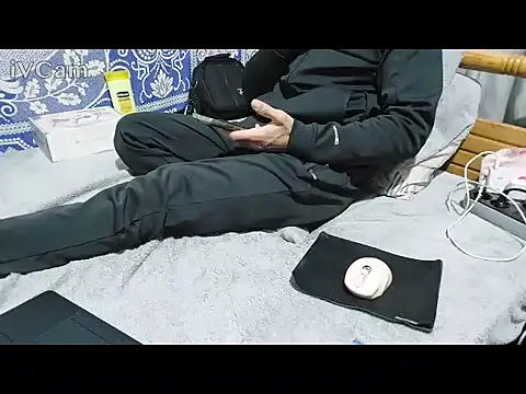 yazinyazin1 online show from 11, 2, 2026