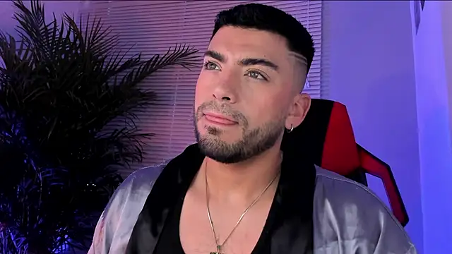 Snapshot of Alexander_Diiaz chatting on 15, 9, 2025 Alexander Diiaz online show from 15, 9, 2025