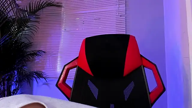 Snapshot of Alexander_Diiaz chatting on 23, 9, 2025 Alexander Diiaz online show from 23, 9, 2025