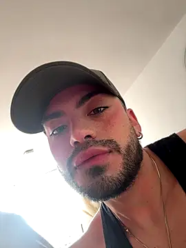 Snapshot of Alexander_Diiaz chatting on 28, 9, 2025 Alexander Diiaz online show from 28, 9, 2025