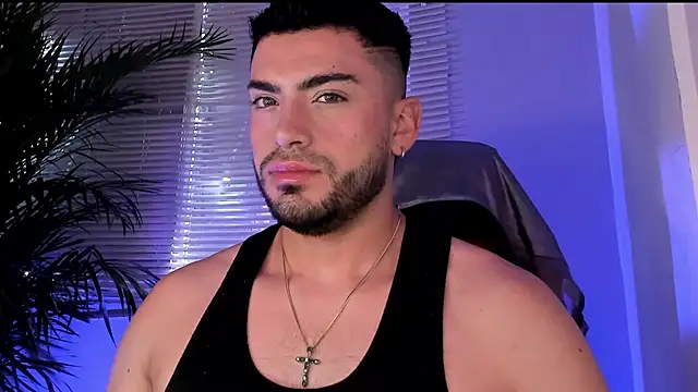 Snapshot of Alexander_Diiaz chatting on 22, 10, 2025 Alexander Diiaz online show from 22, 10, 2025