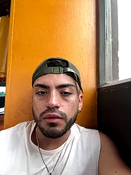 Snapshot of Alexander_Diiaz chatting on 24, 10, 2025 Alexander Diiaz online show from 24, 10, 2025