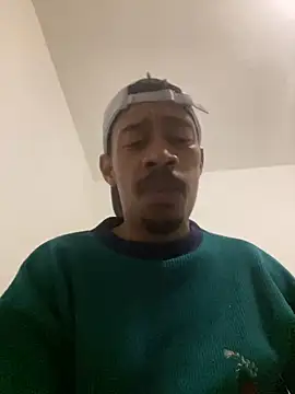 Snapshot of fitsexyman chatting on 10, 9, 2025 fitsexyman online show from 10, 9, 2025