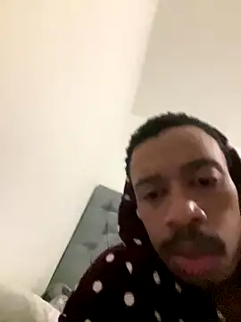 Snapshot of fitsexyman chatting on 12, 9, 2025 fitsexyman online show from 12, 9, 2025