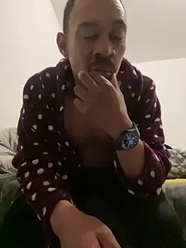 Snapshot of fitsexyman chatting on 21, 12, 2025 fitsexyman online show from 21, 12, 2025