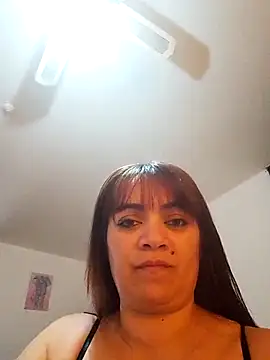 Snapshot of isabella931054 chatting on 9, 9, 2025 isabella931054 online show from 9, 9, 2025