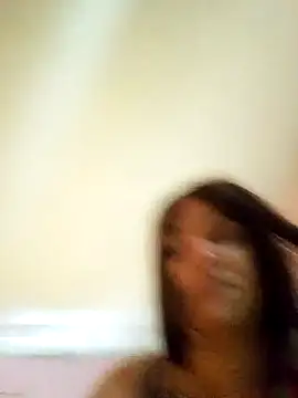 Snapshot of isabella931054 chatting on 19, 10, 2025 isabella931054 online show from 19, 10, 2025