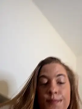 Luna Lynn online show from 20, 6, 2026