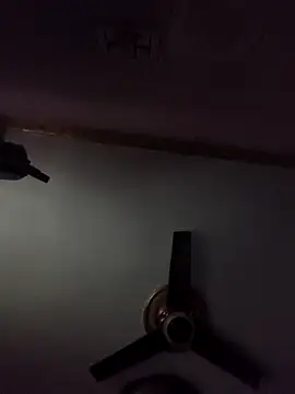 yours sugar babe online show from 5, 10, 2025