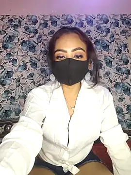 yours sugar babe online show from 3, 3, 2026