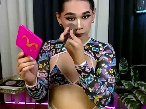 Snapshot of Kiethmadison_Miller chatting on 21, 9, 2025 Kiethmadison Miller online show from 21, 9, 2025