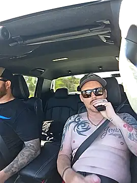 Snapshot of brokecountrylads chatting on 14, 10, 2025 brokecountrylads online show from 14, 10, 2025