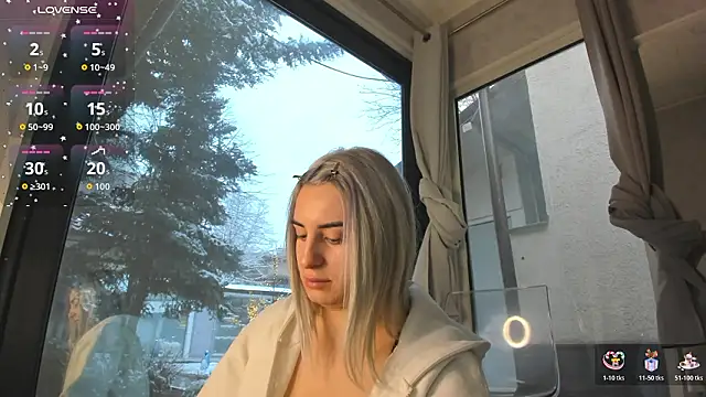 Ella Vee online show from 11, 2, 2026