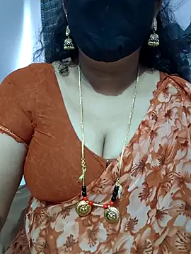 luci-queen online show from 20, 4, 2026