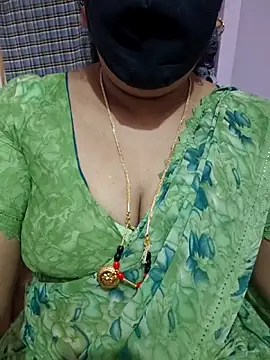 luci-queen online show from 21, 4, 2026