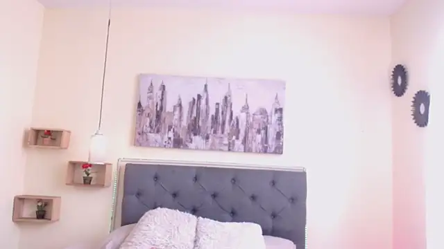  naomi s online show from 22, 5, 2026