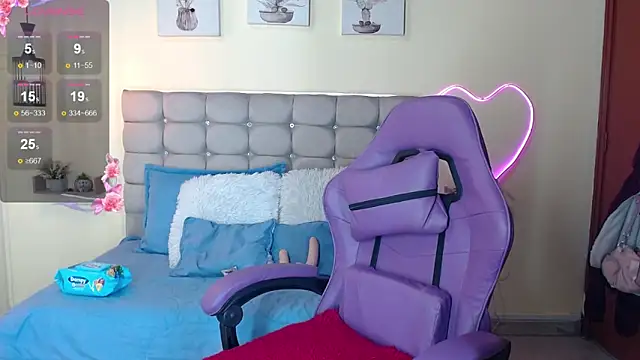  naomi s online show from 30, 6, 2026