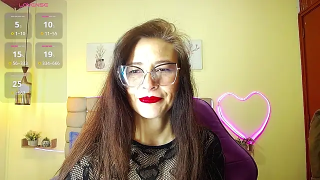  naomi s online show from 8, 7, 2026