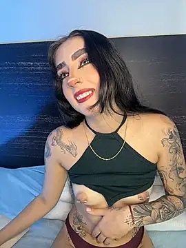 sharlot24 online show from 7, 7, 2026