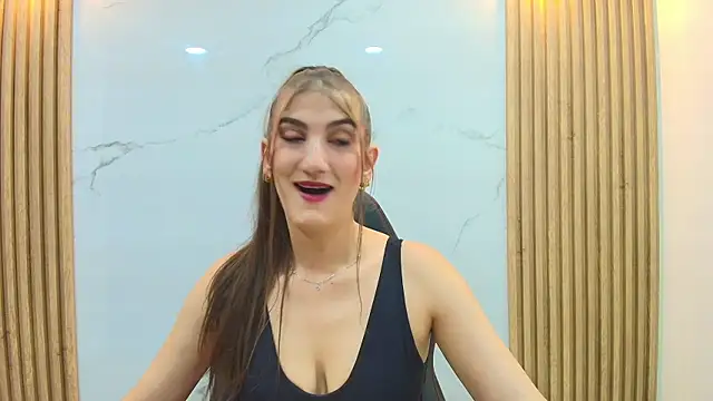 Dafne castro  online show from 31, 7, 2026