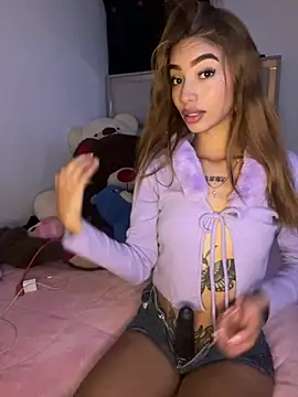 Snapshot of Sophia_Queen03 chatting on 1, 2, 2026 Sophia Queen03 online show from 1, 2, 2026