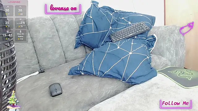 Snapshot of Dulce2415 chatting on 5, 3, 2026 Dulce2415 online show from 5, 3, 2026