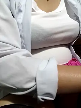 Snapshot of Tasu774 chatting on 5, 2, 2026 Tasu774 online show from 5, 2, 2026