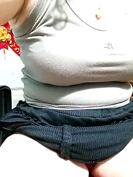 Snapshot of Tasu774 chatting on 15, 2, 2026 Tasu774 online show from 15, 2, 2026