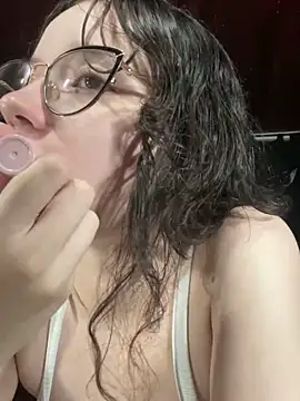 Snapshot of sukubo__ chatting on 28, 11, 2025 sukubo online show from 28, 11, 2025