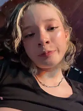 Snapshot of sukubo__ chatting on 10, 3, 2026 sukubo online show from 10, 3, 2026