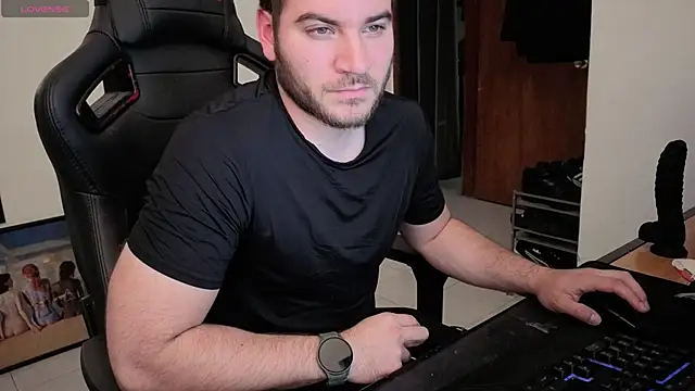 Snapshot of Paul00474 chatting on 30, 9, 2025 Paul00474 online show from 30, 9, 2025