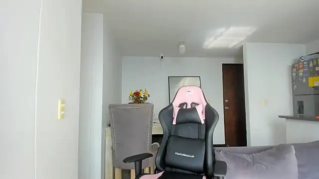 Silvana Rodriguez  online show from 15, 10, 2025