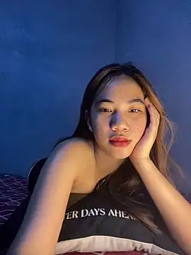 Shy SexyLady online show from 10, 4, 2026