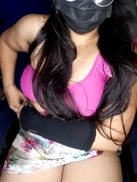 Sexy Anshika online show from 28, 7, 2026