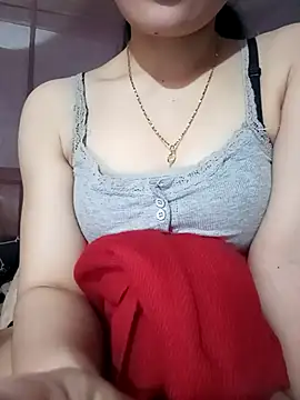 LucyyLy online show from 1, 2, 2026