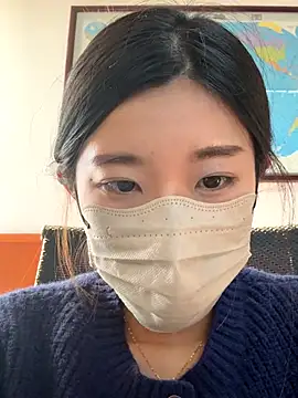 Lulu125216 online show from 21, 11, 2025